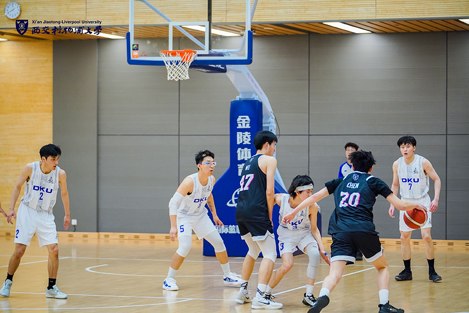 柏林联合队长：拜仁下半场一直在拖延时间，毫无公平竞赛精神